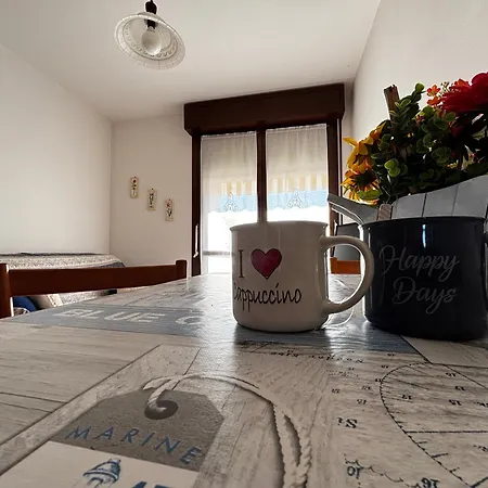 Acquamarina Con Piscina E Terrazzo Abitabile דירה