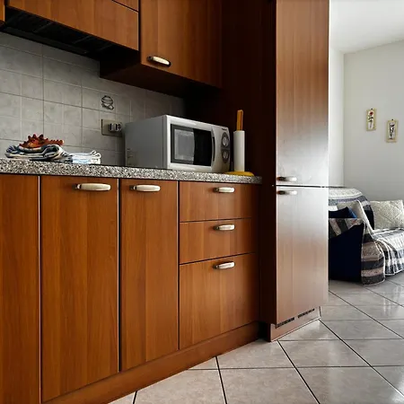 Acquamarina Con Piscina E Terrazzo Abitabile Апартаменты Розолина-Маре